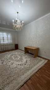 Сдам квартиру в центре города на долгий срок