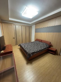 Сдаю 3 комнатную квартиру