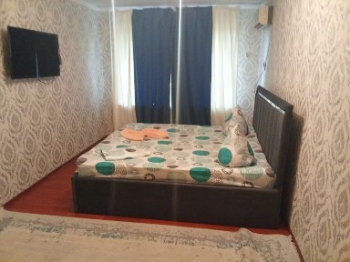 Квартира Авангард часовая, ночь.