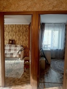 Продам 2-ком. квартиру 3- этаж, угловая