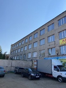 Сдам офисы и производственное помещение под склад 500-700 кв метров!