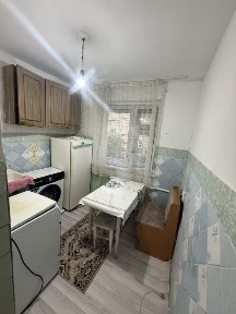 Сдается 2х ком квартиру в районе общество слепых на длительный срок.