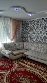 Продается 4-х комнатная квартира в нижнем Цетре-3