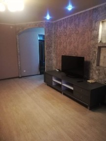 Сдам 2 ком площадь Ушанова, ц.рынок!Wi-Fi,док-ты! плазмены