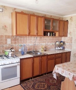 Срочно продоется дом-времянка со всеми удобствами