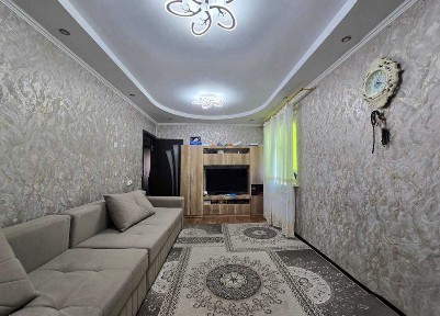 Продам 3х комн в районе Ес Даулета квадратный коридор