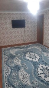 j Срочно! продам 2-х комнатную квартиру по пр. Республики!