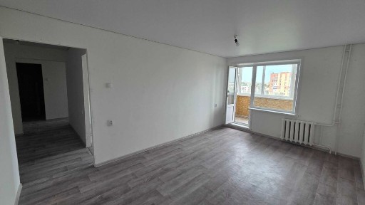 В продаже 2х комнатная в районе КСК ( кухня 9.4 кв. м)