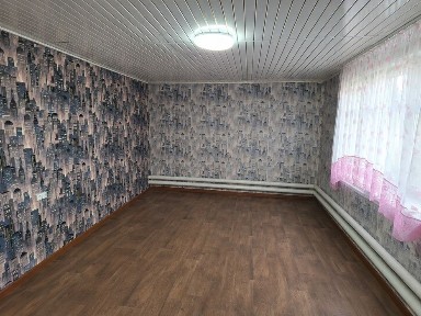 Сдам помещение под офис / магазин Бывшая столовая на территории базы.