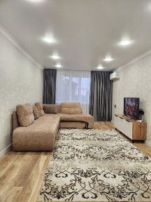 1-2-3-4 комн квартиры посуточно, свежий ремонт