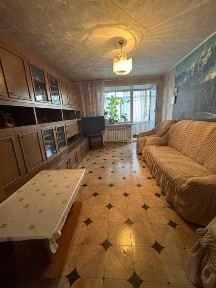 Хорошая 3-комнатная 62 м² в развитом районе