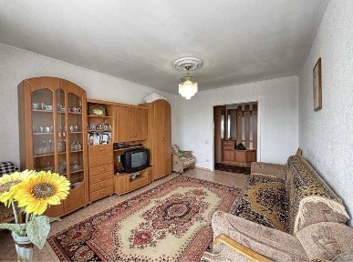 Продам квартиру 2 ком на Пирамиде