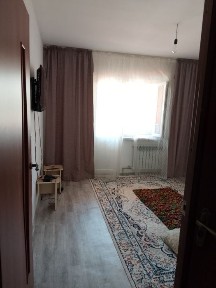 Сдается 2-х комнатная квартира на 1 этаже в 15 мкр. на долгий срок