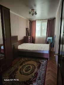 Сдаём 2х комнатную квартиру в районе юбиляр