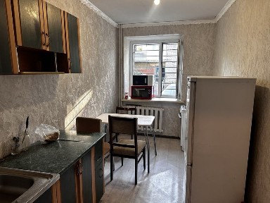 Сдаётся квартира 3 ком 70 квадратов