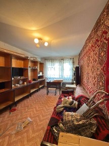 Продается 2-х комн квартира по проспекту Металлургов