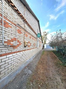 3х комнатный дом в г. Тобыл (1/2 часть, дом на 2х хозяев), центр