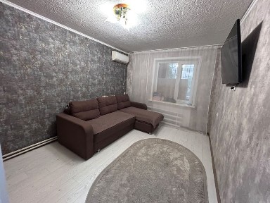 1-ком. кв, 30 м2, 1 этаж, неугловая, ЦЕНТР