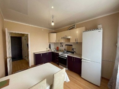 2-комн. квартира, 58,6м², 4/6 этаж, р-н: Военного городка.