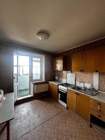 Продам 2 комнатную квартиру район Лагуны (Хакимжанова)