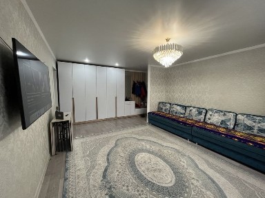 Продам 4х комнатную квартиру.