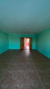 Продам 4-х комн. улучшенную по ул. Ауэзова, 4 В