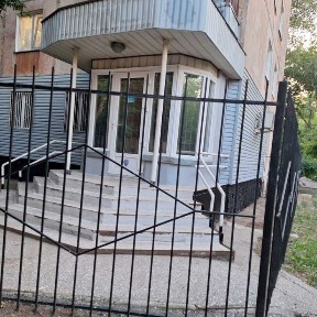 Продам 3 в 1 : офис. магазин. коммерческое помещение