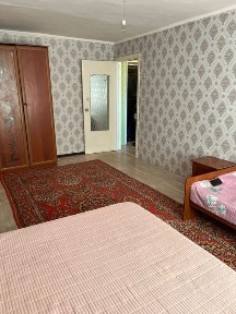 Сдается в аренду 1-комн. квартира в районе топографического колледжа.