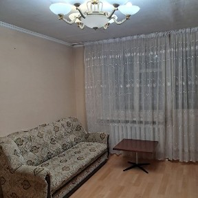 Сдам 2 ком. квартиру в центре