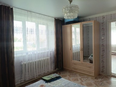 Продам дом на земле микрорайон айнабулак
