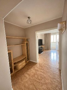 Продам 2комн, ТД Азия, 2 этаж, не угол