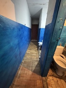 Продаетс общежития в районе Школник