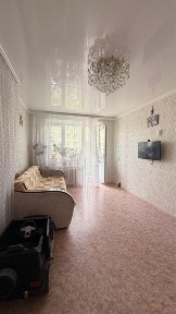 Продается 2 х комнатная квартира по ул. Абая 40