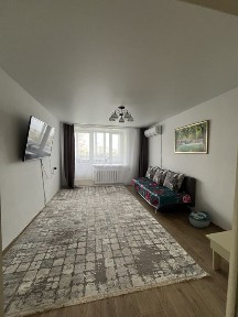 Продам 3ех комнатную квартиру в микр Северо Восток