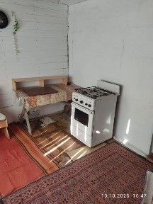 Срочно сдам 2комн. частный дом во дворе с хозяйкой