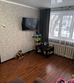 1 комнатная квартира район УЮта