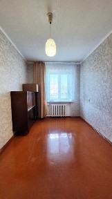 4-х КОМНАТНАЯ КВАРТИРА в районе Центрального парка, ул. Конституции!