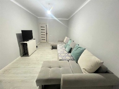 2 комн ЖК Шапагат, 8/9 этаж, с ремонтом