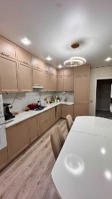 3к. мкр Береке 103кв. 8 этаж из 9