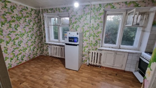 Продам 2-комнатную квартиру в районе вокзала