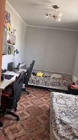 Продам 3-х комнатную квартиру в центре города