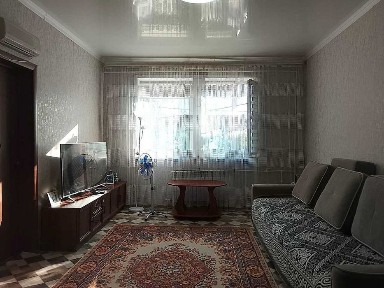 Продам 2х ком. кварт. гараж (по желанию) !