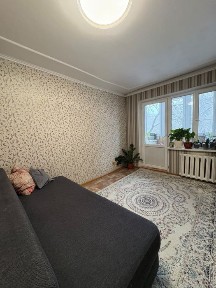 Продается 3 комн. квартира 56 м2 Айманова 193, Срочный торг