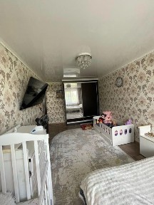 Продам 1-комнатную квартиру, 3 микрорайон 33дом