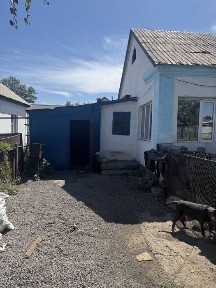Продам дом большой, в хорошем районе