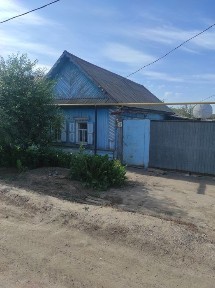 Продам Дом район 4 Поликлиники