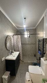 Ұзақ мерзімге мкр Нұртастан жер үй жалға беріледі.