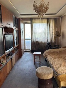 2 ком. улучшенная планировка, кухня большая 8 кв. м. Лифт 11а мик-он