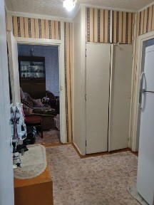 Продам 4-х комнатную квартиру