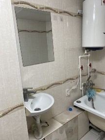 Срочно! Продаю 1 комнатную квартиру улучщенной планировки